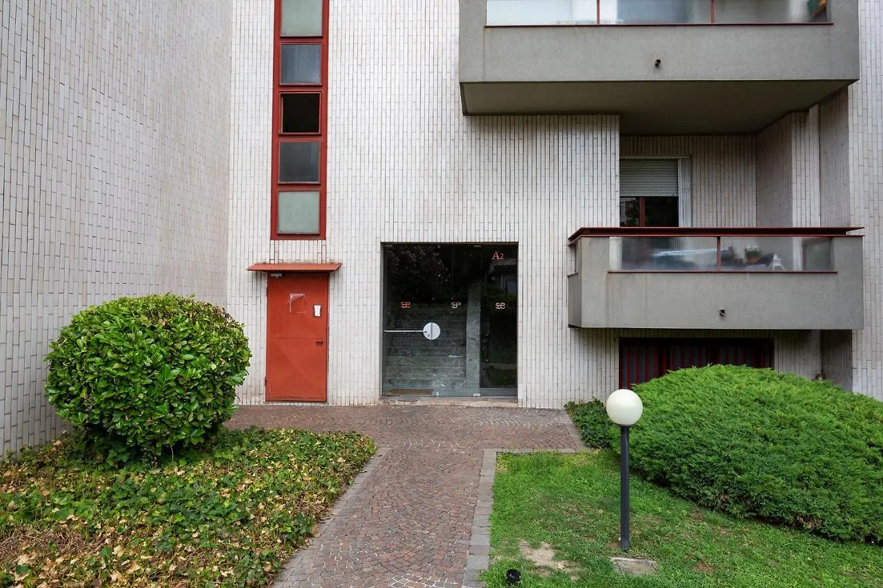 Rucellai Guest House Milánó
