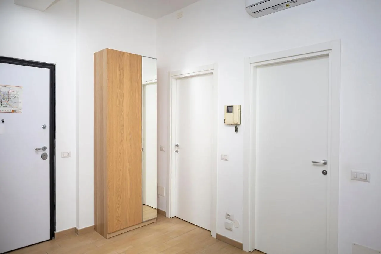 Rucellai Guest House Milan